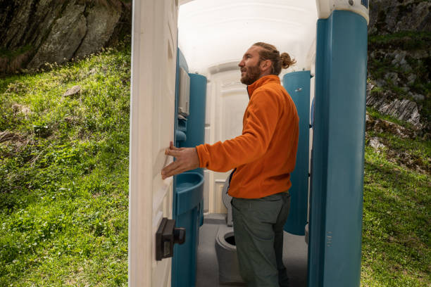 Best Best portable toilet rental  in Gladstone, OR