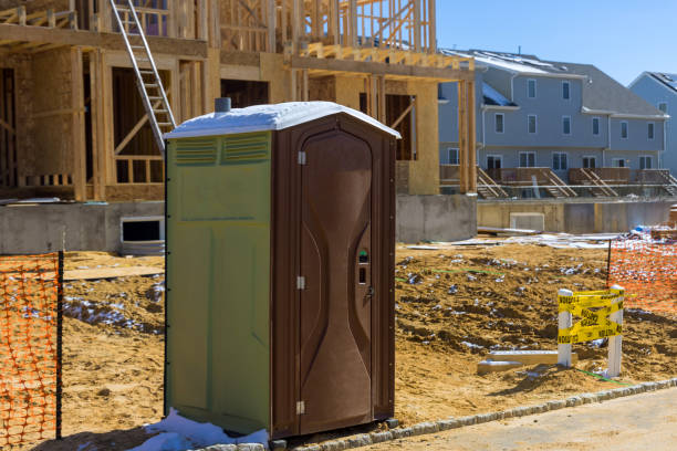 Best Sanitation services for porta potties  in Gladstone, OR
